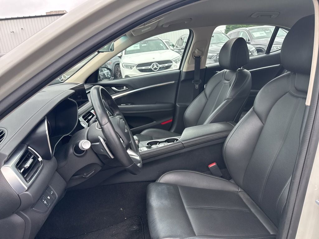2025 Genesis G70 2.5T