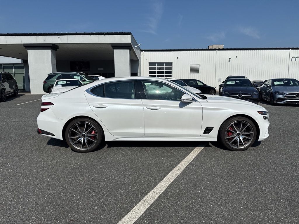 2025 Genesis G70 2.5T