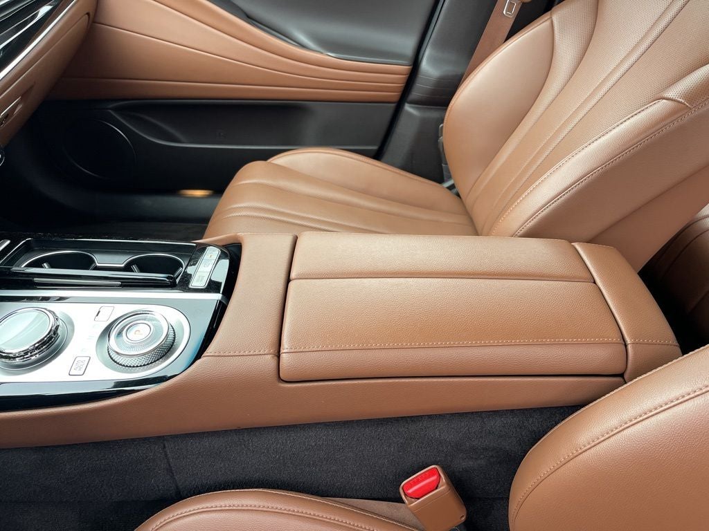 2023 Genesis G80 2.5T