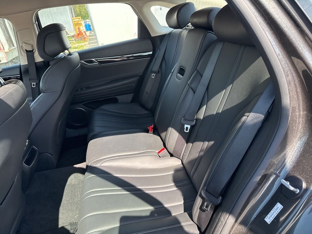 2023 Genesis G80 2.5T