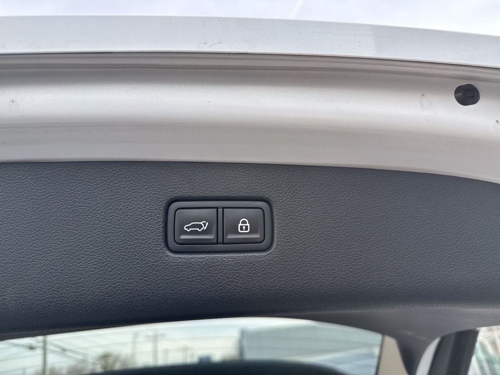 2021 Genesis GV80 3.5T Advanced + *** LOCAL ONE OWNER LOADED ***