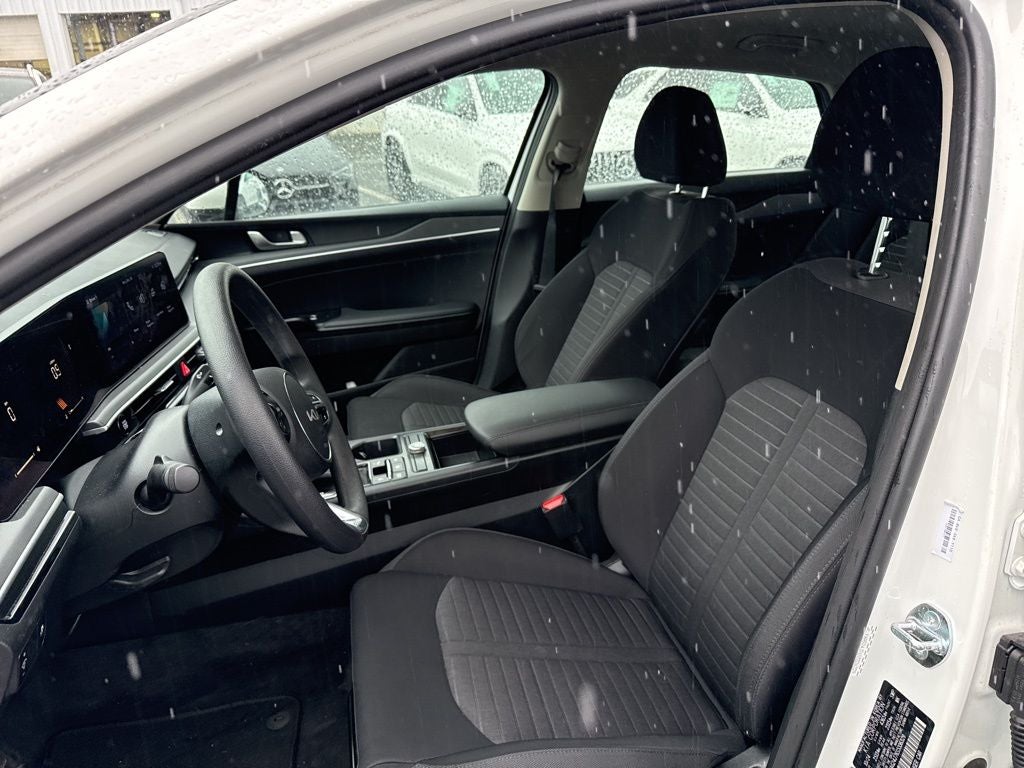 2025 Kia K5 LXS ** GUARANTEED FINANCING **
