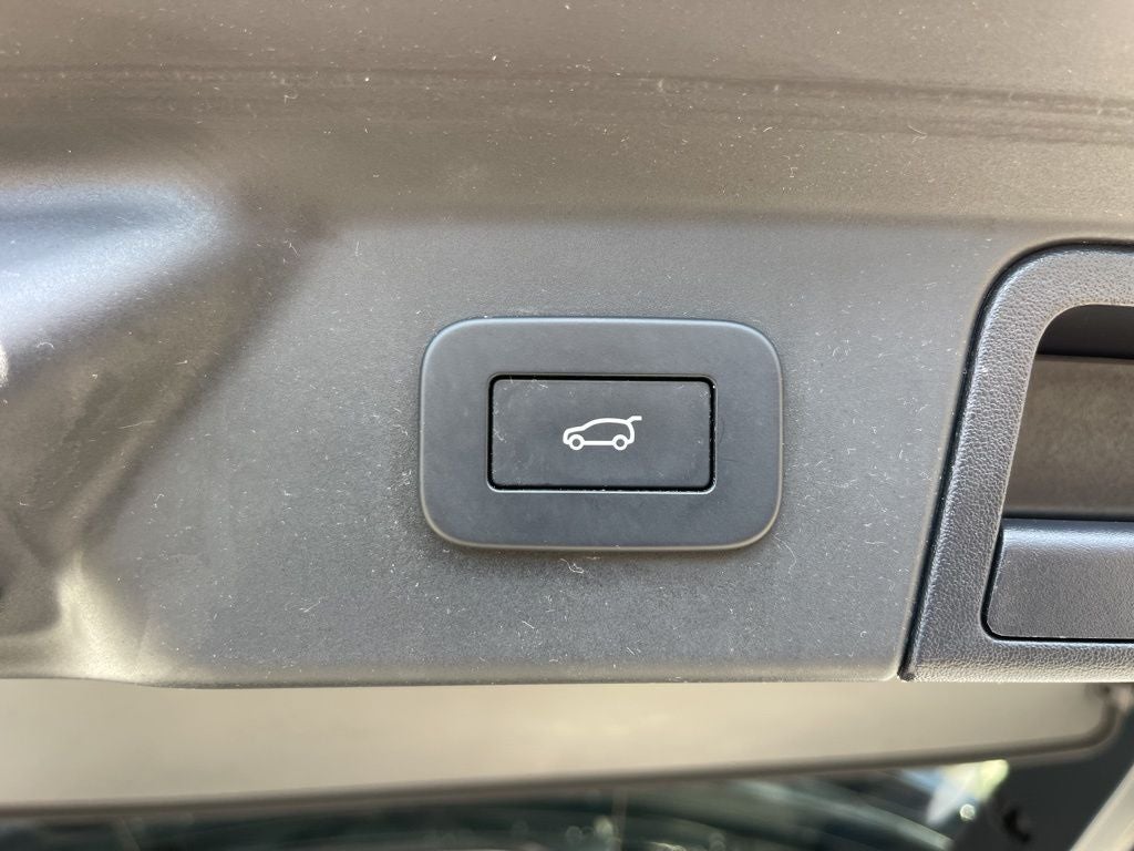 2023 Land Rover Range Rover Velar S