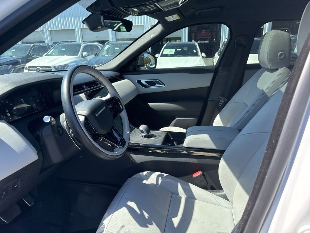 2024 Land Rover Range Rover Velar Dynamic SE
