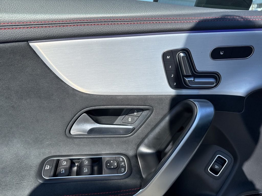 2025 Mercedes-Benz CLA CLA 250 4MATIC® ** PINNACLE PKG. **