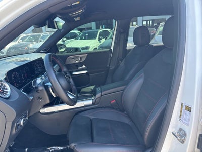 2025 Mercedes-Benz GLB GLB 250 4MATIC®