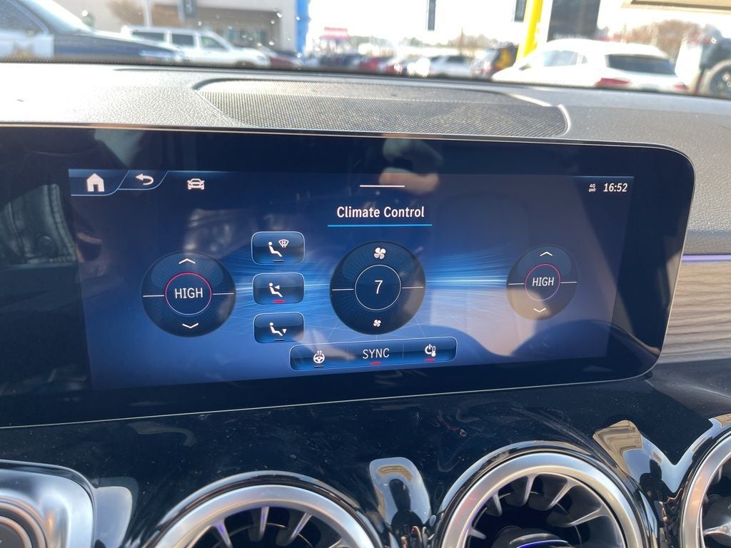 2026 Mercedes-Benz GLB GLB 250 4MATIC®