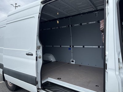 2021 Mercedes-Benz Sprinter 2500 Cargo 170 WB High Roof