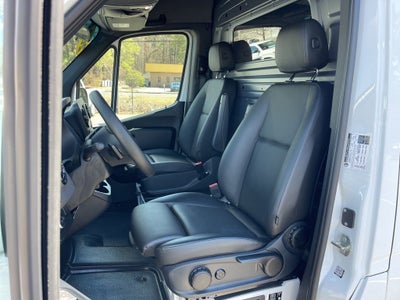 2024 Mercedes-Benz Sprinter 2500 Cargo 144 WB