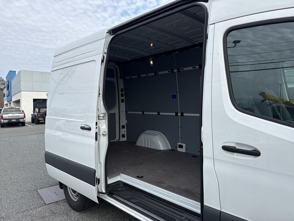 2024 Mercedes-Benz Sprinter 2500 Cargo 144 WB
