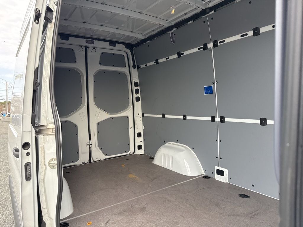 2024 Mercedes-Benz Sprinter 2500 Cargo 144 WB