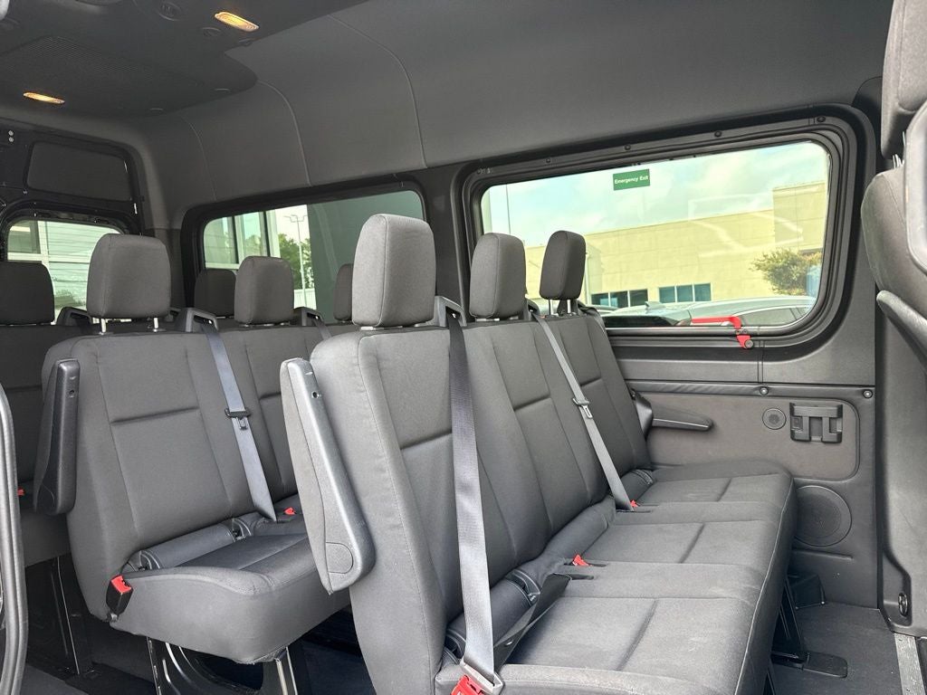 2025 Mercedes-Benz Sprinter 2500 Passenger 144 WB