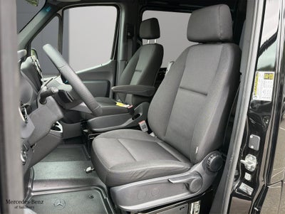 2025 Mercedes-Benz Sprinter 2500 Passenger 144 WB