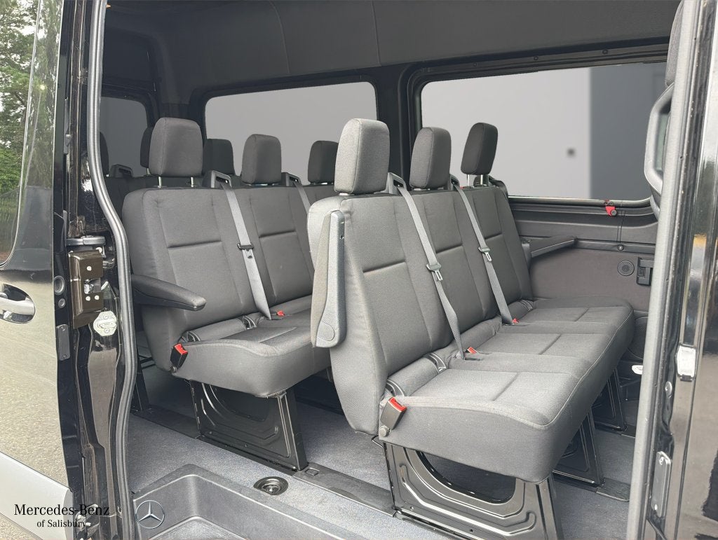 2025 Mercedes-Benz Sprinter 2500 Passenger 144 WB