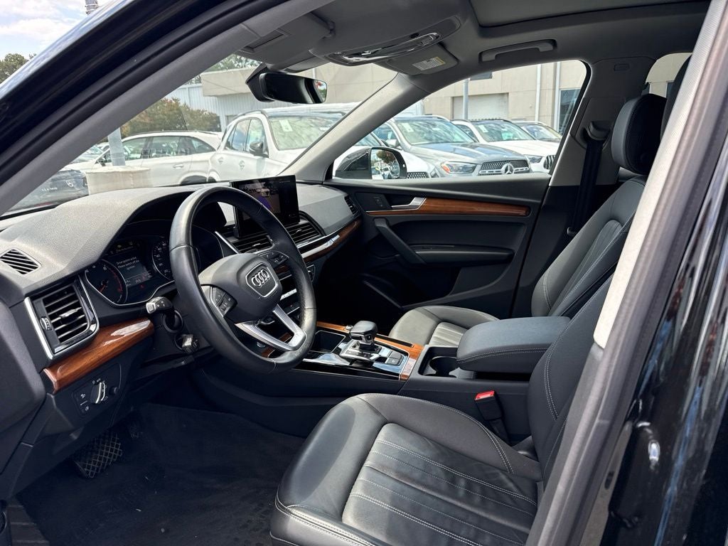 2023 Audi Q5 45 S line Premium quattro
