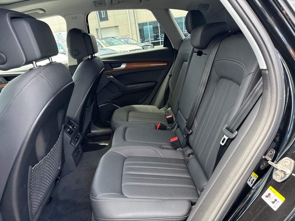 2023 Audi Q5 45 S line Premium quattro