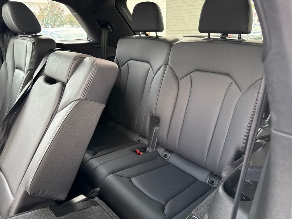2023 Audi Q7 45 Premium Plus quattro
