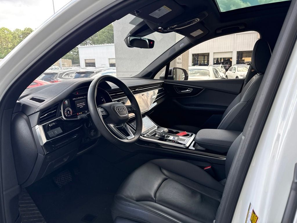 2023 Audi Q7 45 Premium Plus quattro