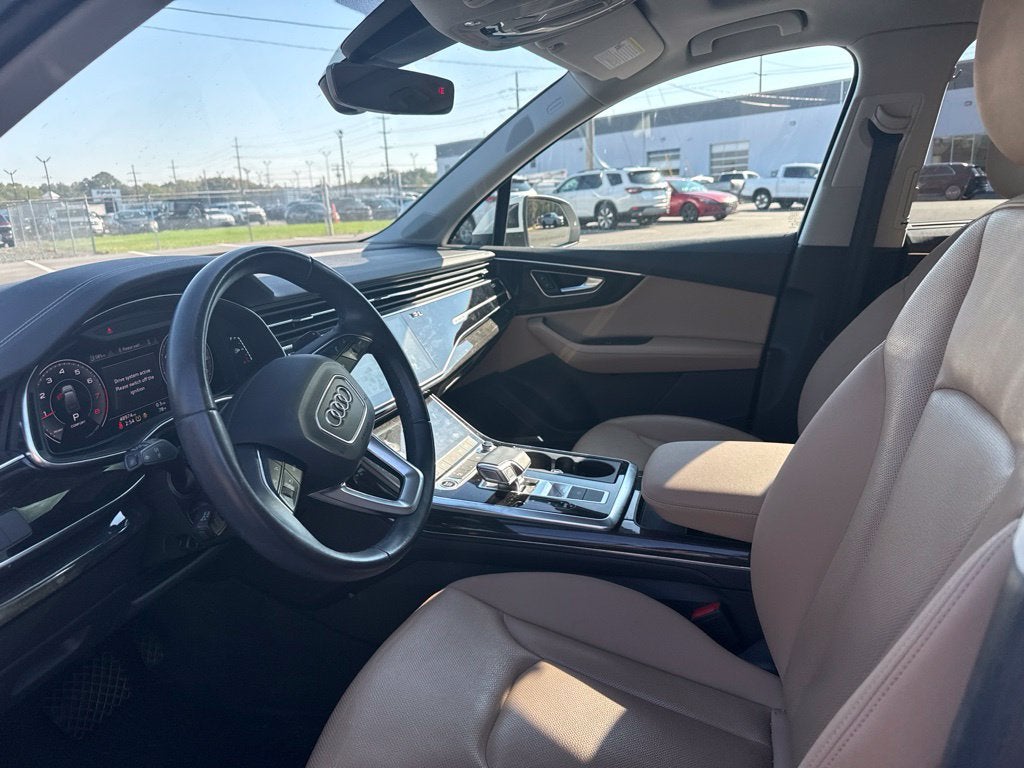 2023 Audi Q7 45 Premium Plus quattro