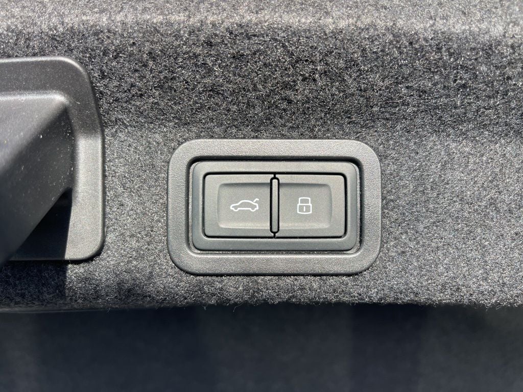 2023 Audi A6 45 Premium Plus quattro