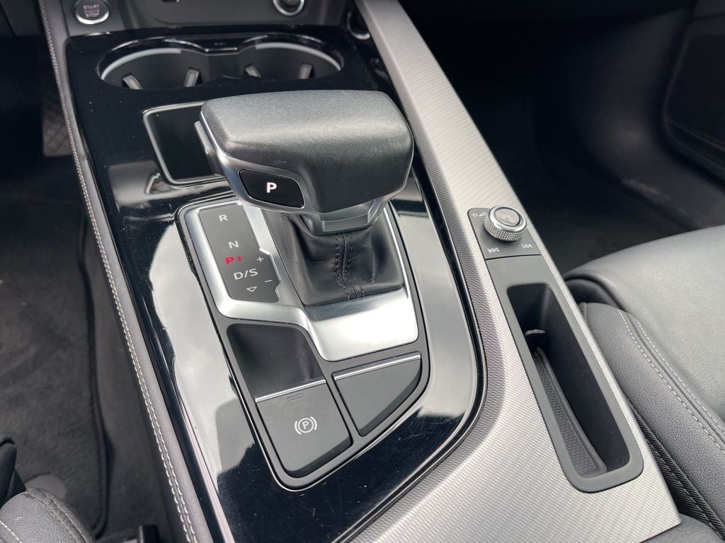 2023 Audi A4 45 S line Premium Plus quattro