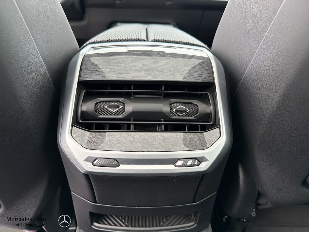 2025 BMW 7 Series 740i xDrive