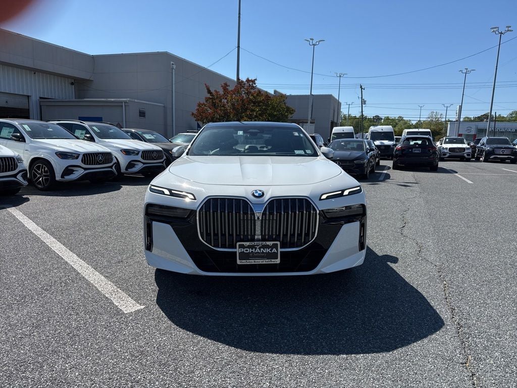 2025 BMW 7 Series 740i xDrive