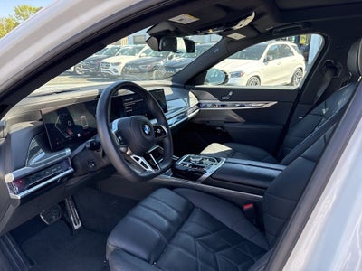 2025 BMW 7 Series 740i xDrive