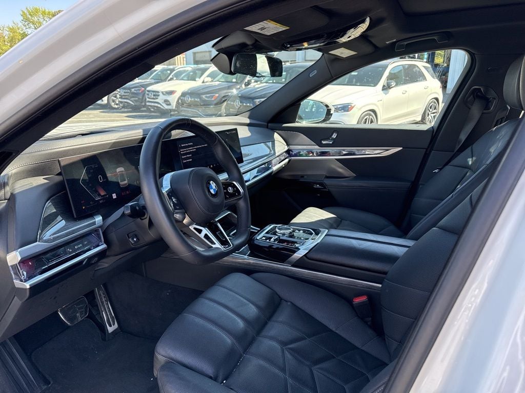 2025 BMW 7 Series 740i xDrive