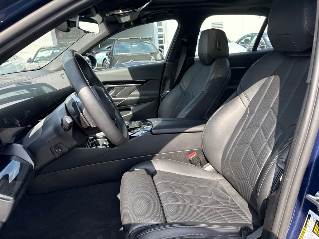 2026 BMW 5 Series 530i