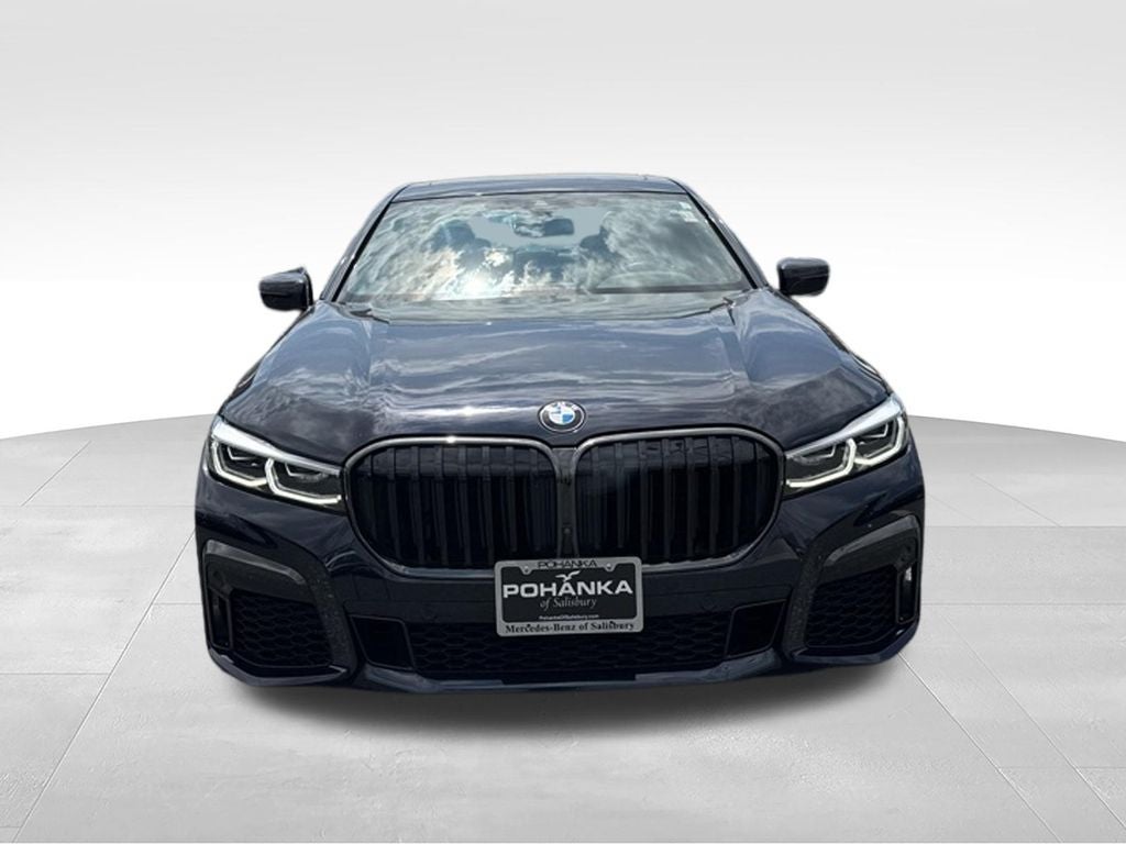 2022 BMW 7 Series 740i xDrive
