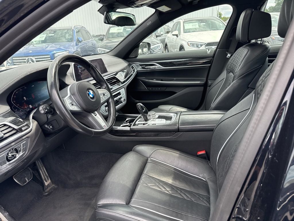 2022 BMW 7 Series 740i xDrive
