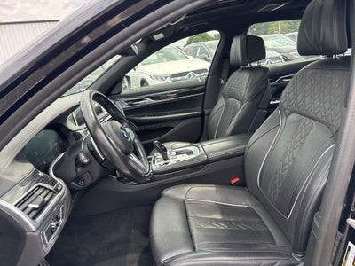 2022 BMW 7 Series 740i xDrive