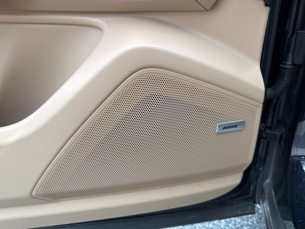 2022 Porsche Cayenne Base