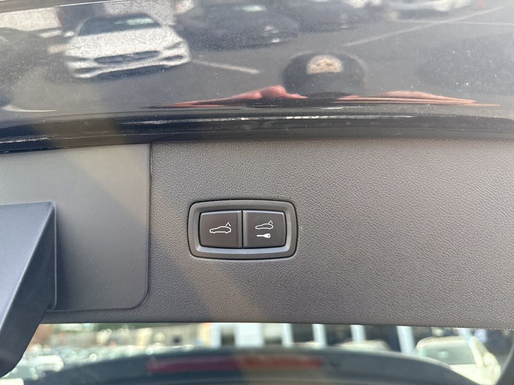 2022 Porsche Cayenne Base