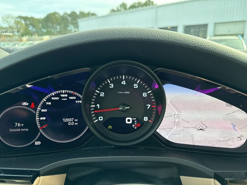 2022 Porsche Cayenne Base