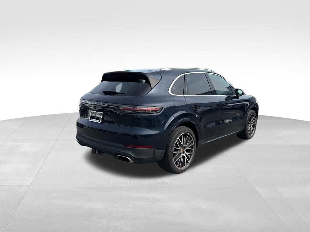2022 Porsche Cayenne Base