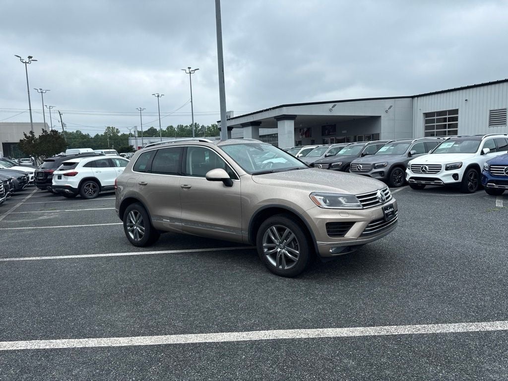 2016 Volkswagen Touareg V6 TDI Lux