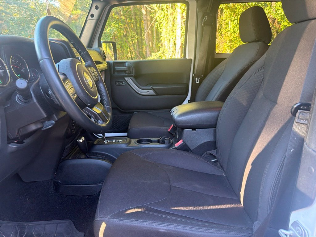 2016 Jeep Wrangler Sport