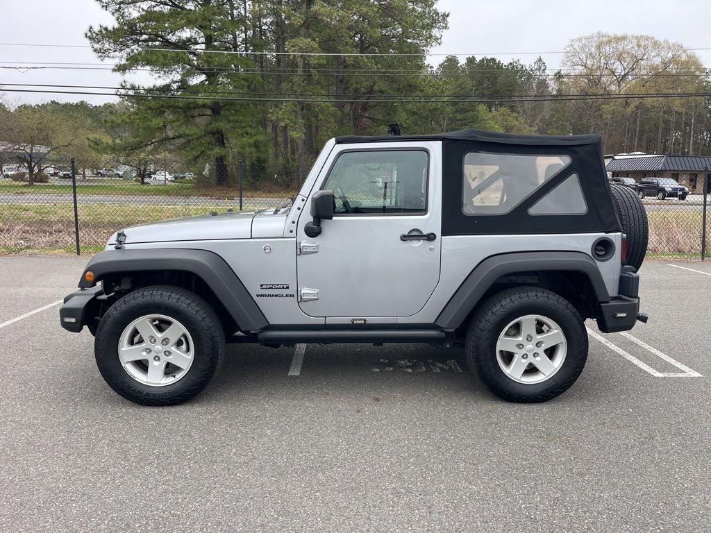 2016 Jeep Wrangler Sport *** COMES WITH TWO TOPS ***