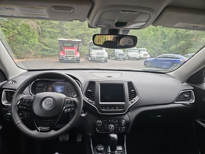 2023 Jeep Cherokee Altitude