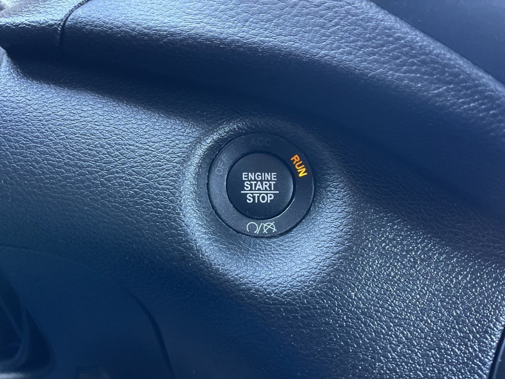 2023 Jeep Cherokee Altitude