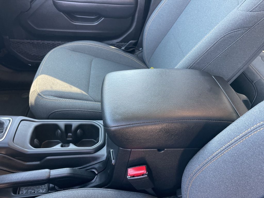 2025 Jeep Wrangler Sport S **** ONE OWNER ****