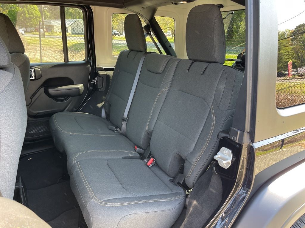 2025 Jeep Wrangler Sport S **** ONE OWNER ****