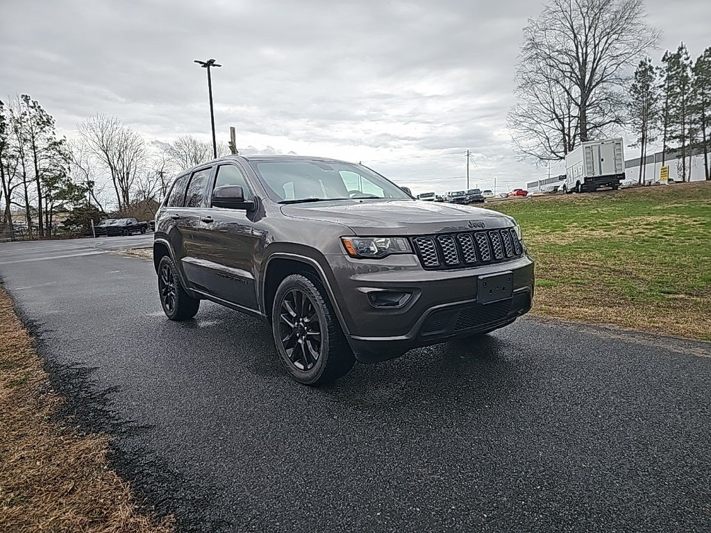 2020 Jeep Grand Cherokee Altitude