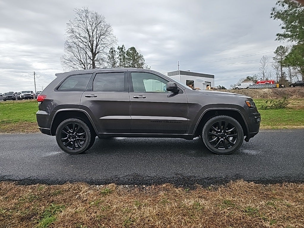 2020 Jeep Grand Cherokee Altitude