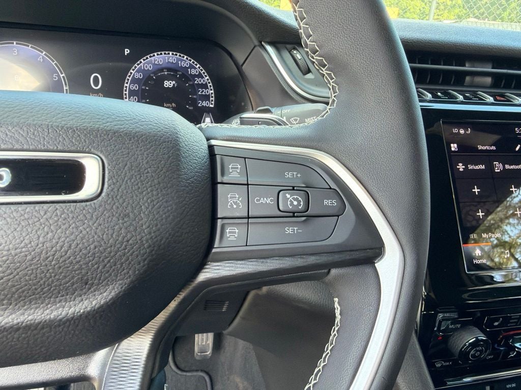 2024 Jeep Grand Cherokee Laredo