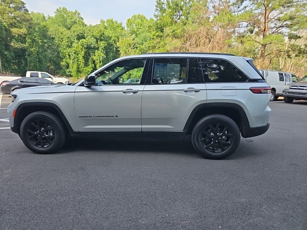 2025 Jeep Grand Cherokee Altitude