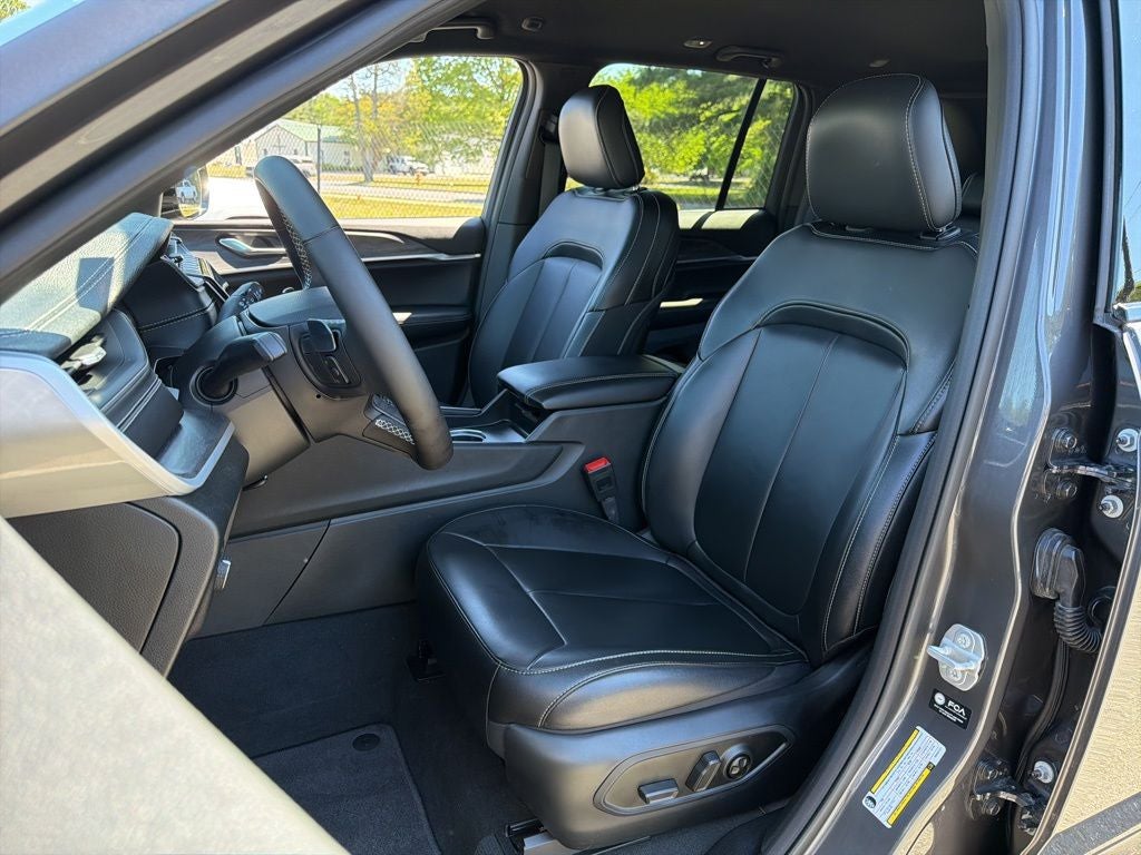 2025 Jeep Grand Cherokee Limited **** ONE OWNER ****
