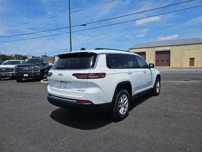 2023 Jeep Grand Cherokee L Laredo **** ONE OWNER ****